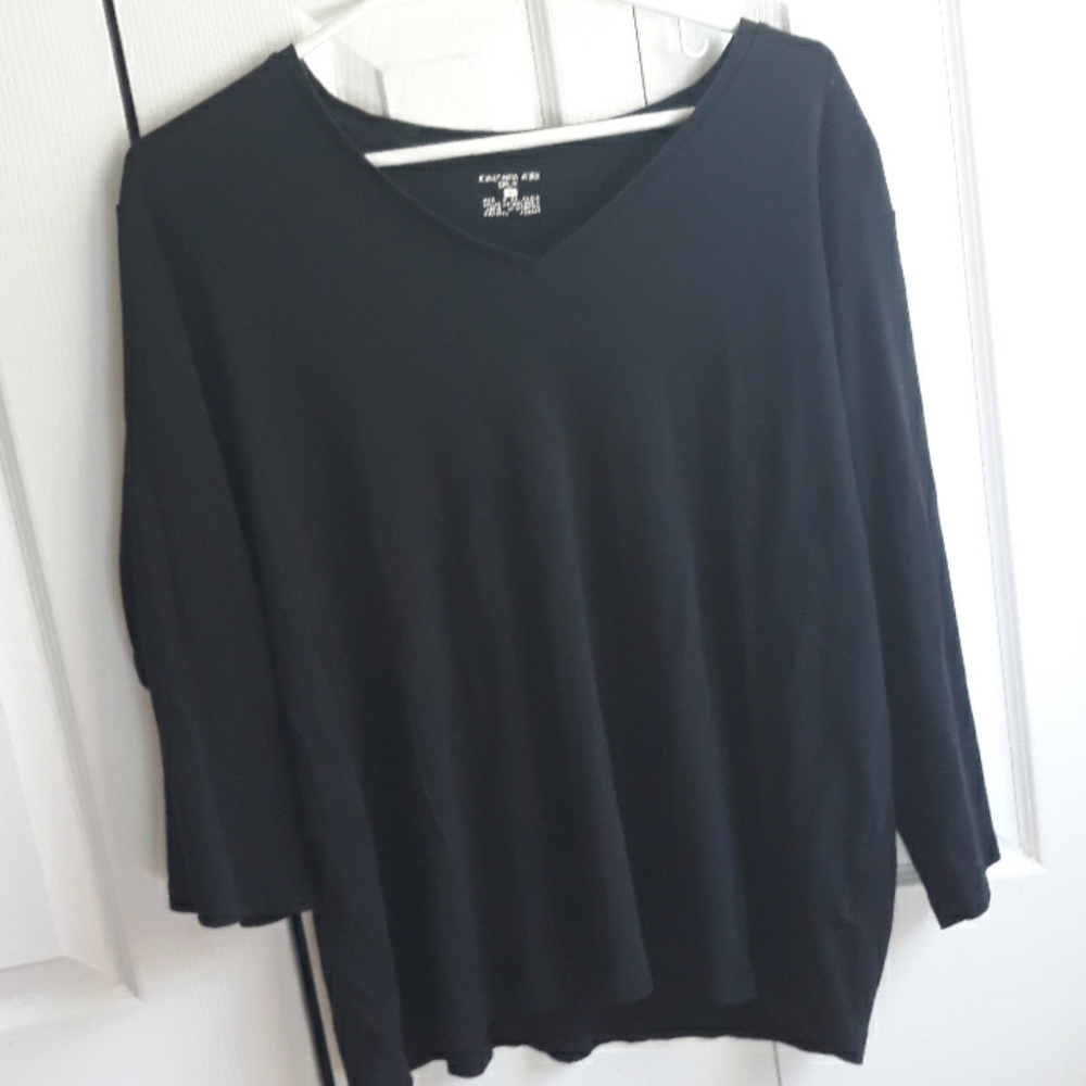 Long sleeve black shirt